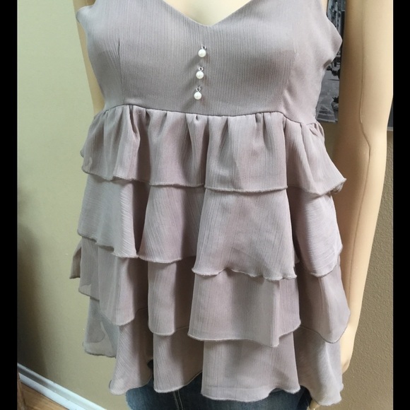 Foreign Exchange Raffle Top - Picture 4 of 4